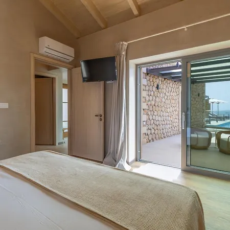 Βίλα Zeus Luxury - Ermis