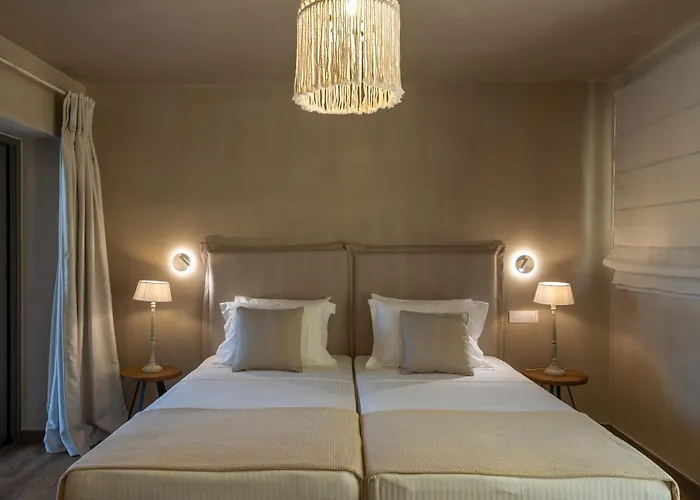 Zeus Luxury - Ermis * Κλείσματα