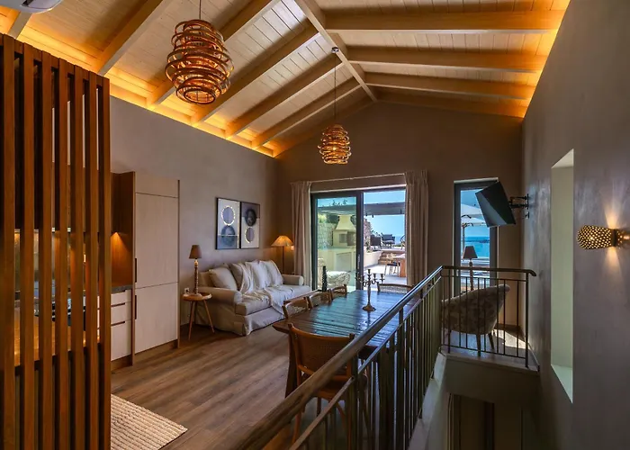 Zeus Luxury - Ermis Κλείσματα